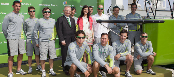 Oakley en la botadura del barco Iberdrola Team 2011