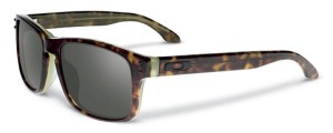 oakley-holbrook-lx-tortoise-green-dark-grey-oo2048-01