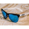 Frogskins Lite Matte Black / Prizm Sapphire (OO9374-02)