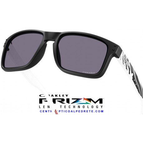 Holbrook Matte Black / Prizm Grey (OO9102-Z5)