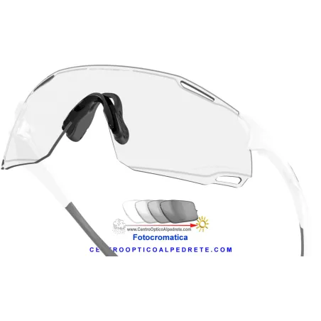 Cybr Dyno Matte White / Clear to Black Iridium Photochromic (OO9513D-01)