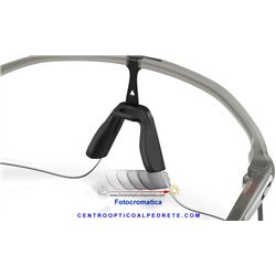 Oakley Stunt Devil Grey Ink / Clear to Black Iriidium Photochromic (OO9517-08)