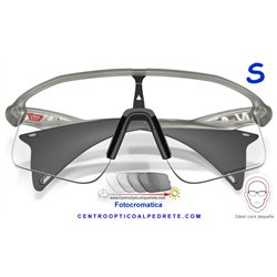 Oakley Stunt Devil S Grey Ink / Clear to Black Iridium Photochromic (OO9518-08)