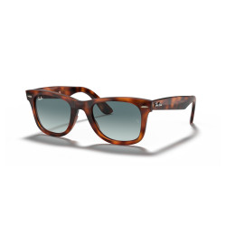 Ray-Ban Wayfarer Ease Red Havana Sunglasses | Ray-Ban at Centro Óptico Alpedrete
