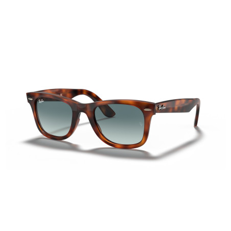 Gafas de sol Ray-Ban Wayfarer Ease Habana Rojo | Centro Óptico Alpedrete