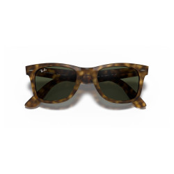 Gafas de sol Ray-Ban Wayfarer Ease Habana Claro | Centro Óptico Alpedrete